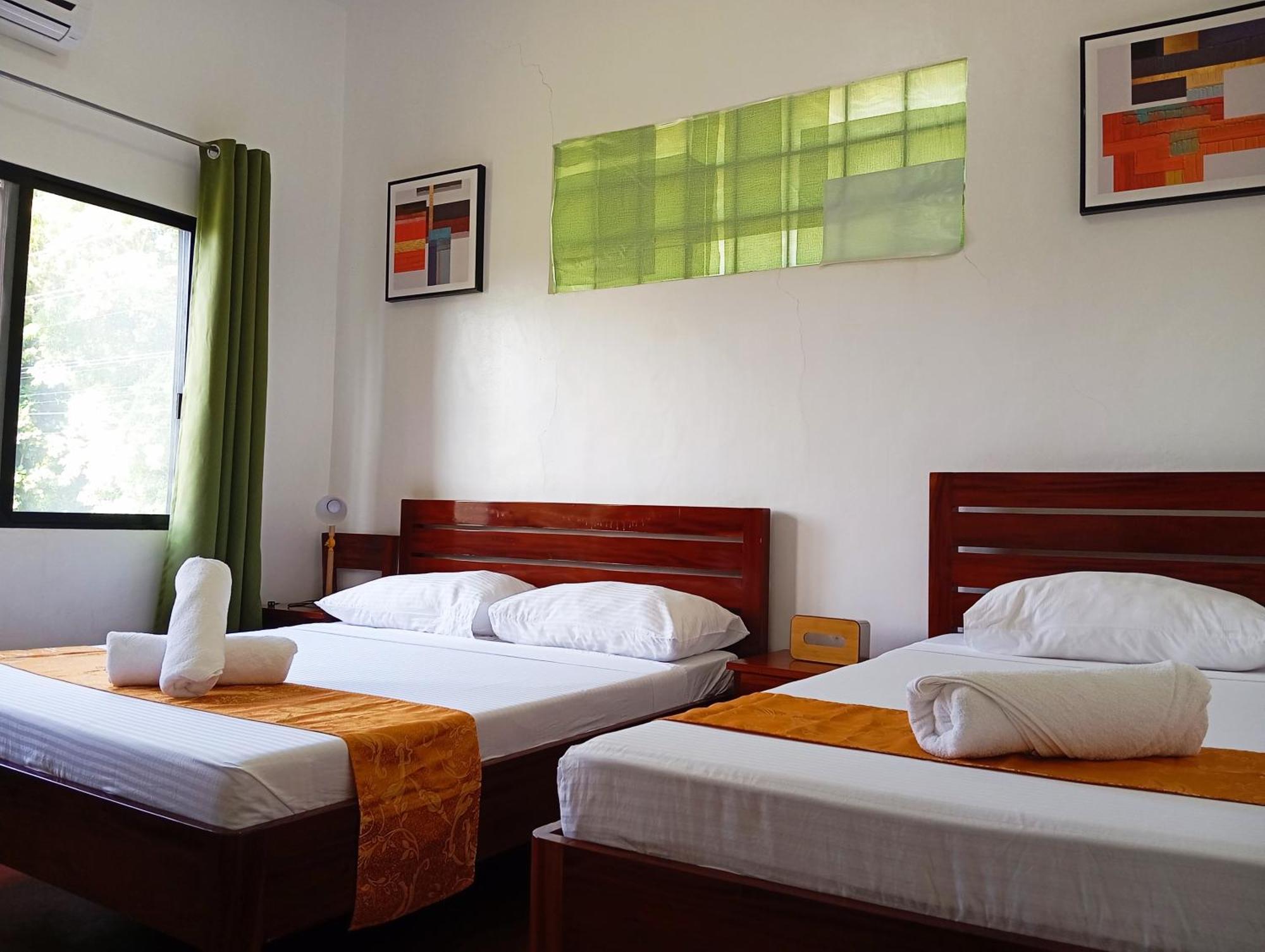 Tongatok Cliff Resort Mambajao Eksteriør billede