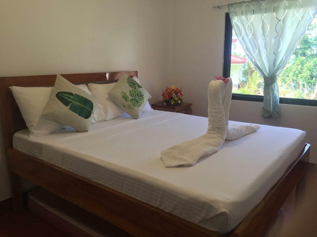 Tongatok Cliff Resort Mambajao Eksteriør billede