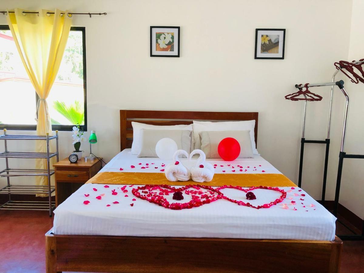 Tongatok Cliff Resort Mambajao Eksteriør billede